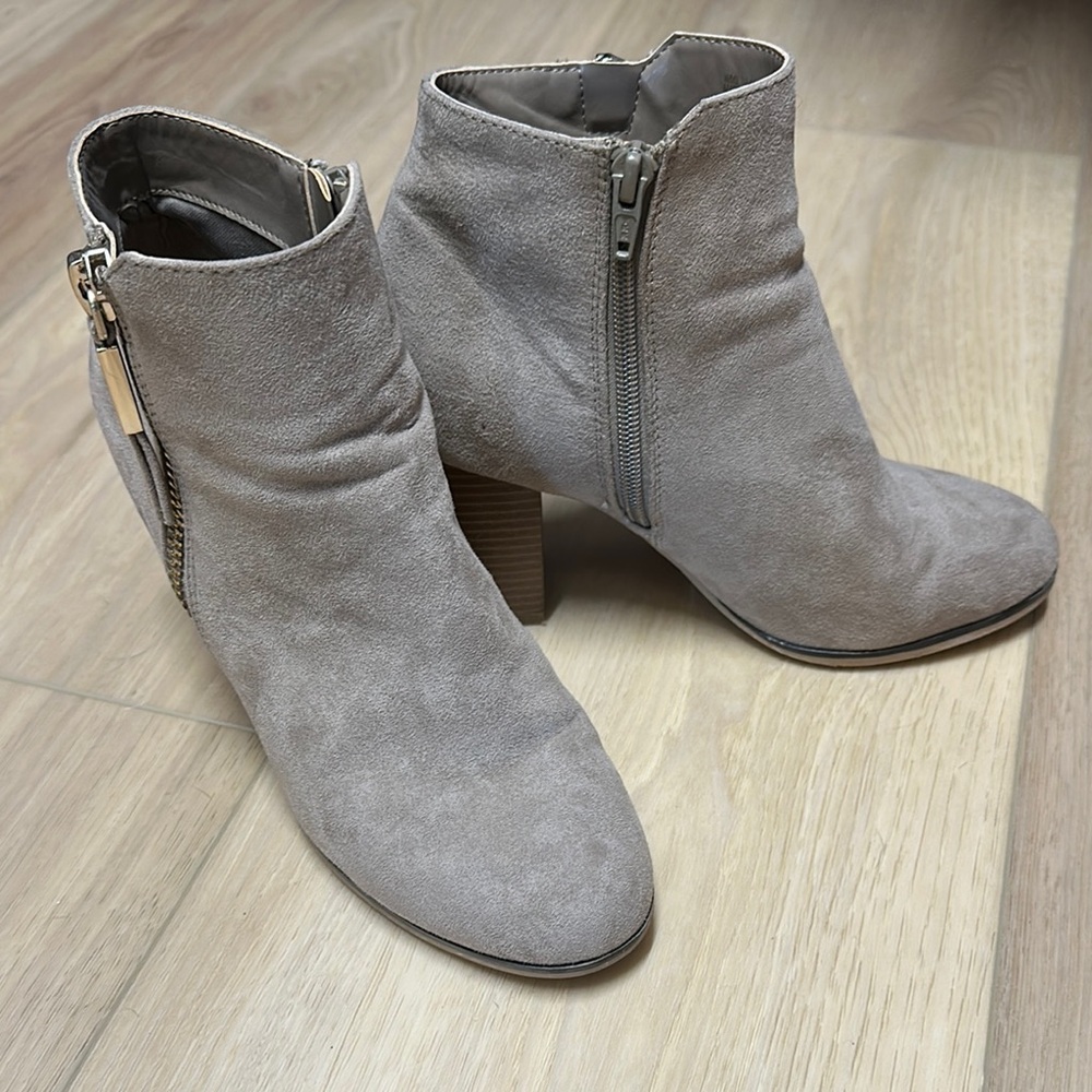 Apt. 9 Gray Ankle Boots with Slouchy Suede Design